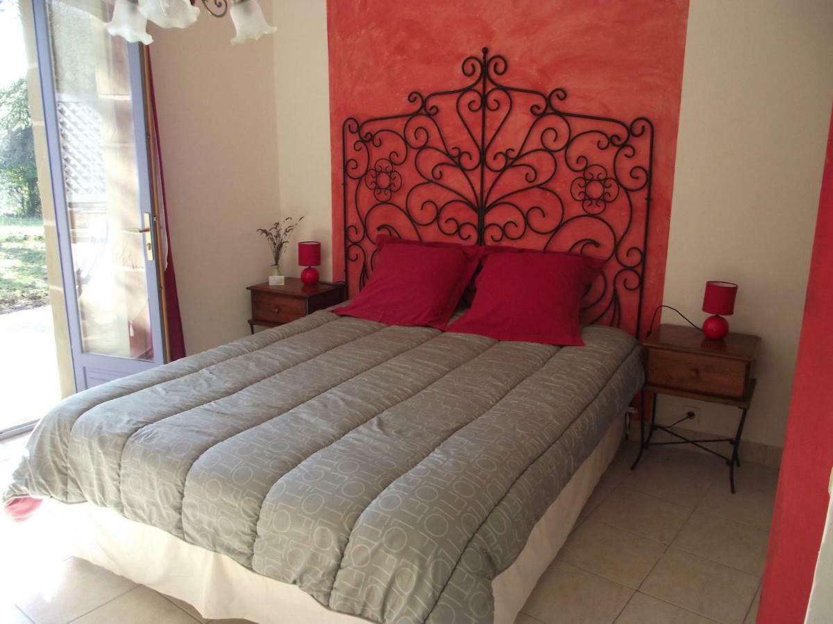 Domaine Des Cigales, Chambre D'Hotes Saint-Martin-d'Aout Ngoại thất bức ảnh