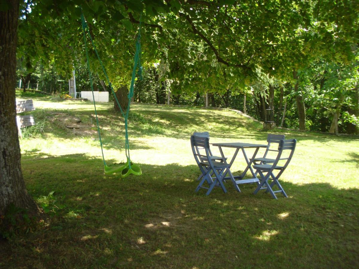 Domaine Des Cigales, Chambre D'Hotes Saint-Martin-d'Aout Ngoại thất bức ảnh