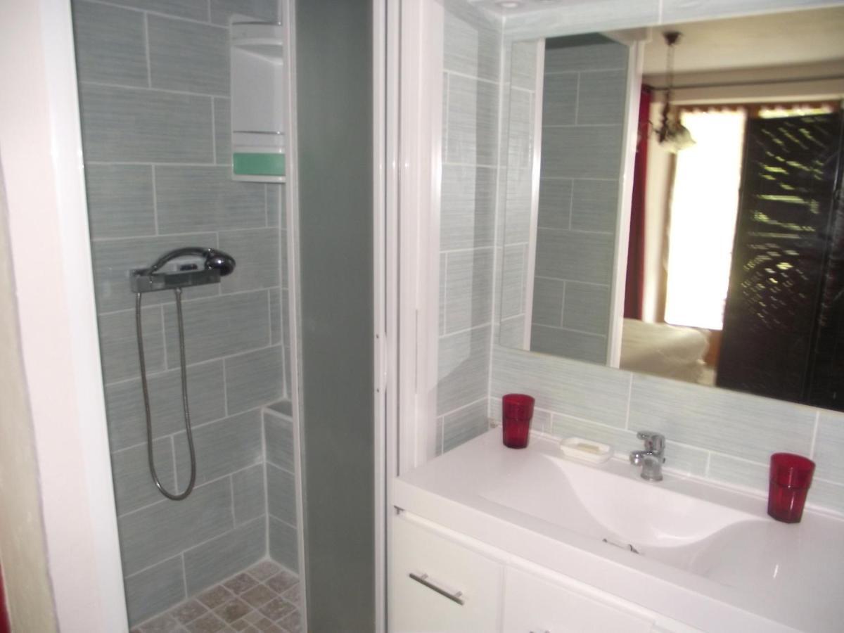 Domaine Des Cigales, Chambre D'Hotes Saint-Martin-d'Aout Ngoại thất bức ảnh